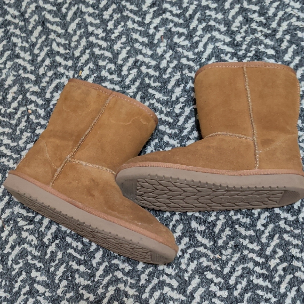 Koolaburra By UGG Girls Size 3 Boot